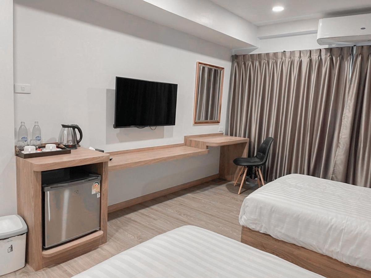 Nakara Hotel, أوبونراتْشاتاني المظهر الخارجي الصورة