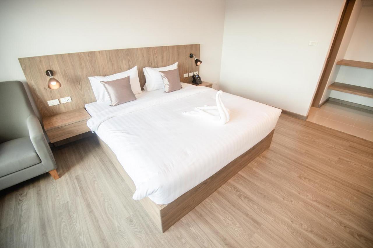 Nakara Hotel, أوبونراتْشاتاني المظهر الخارجي الصورة